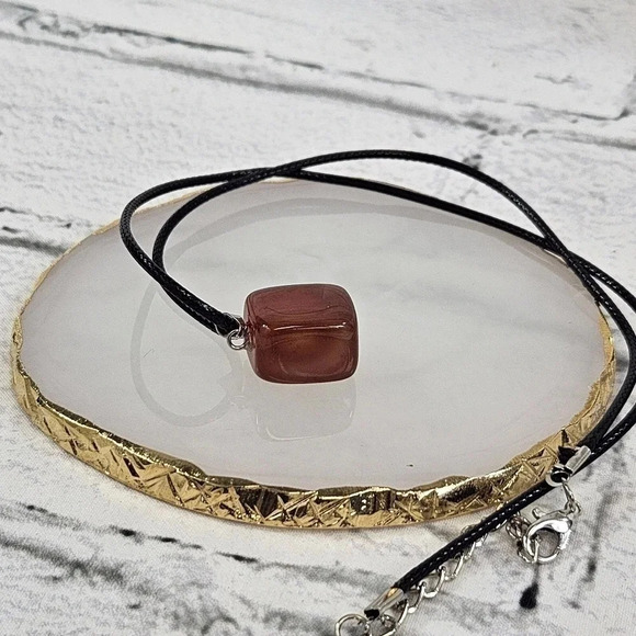 Red Agate Natural Stone Cube Necklace with 18in Black Chain SN16 - Picture 3 of 4